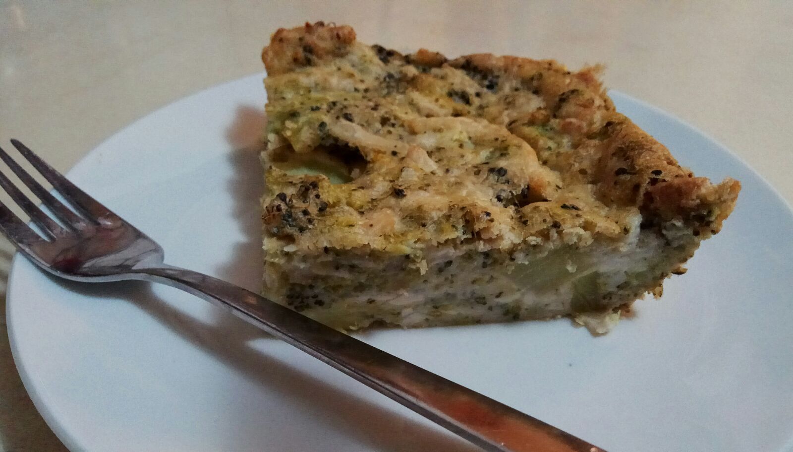 פשטידת ברוקולי טבעונית. צילום: תום בעבור