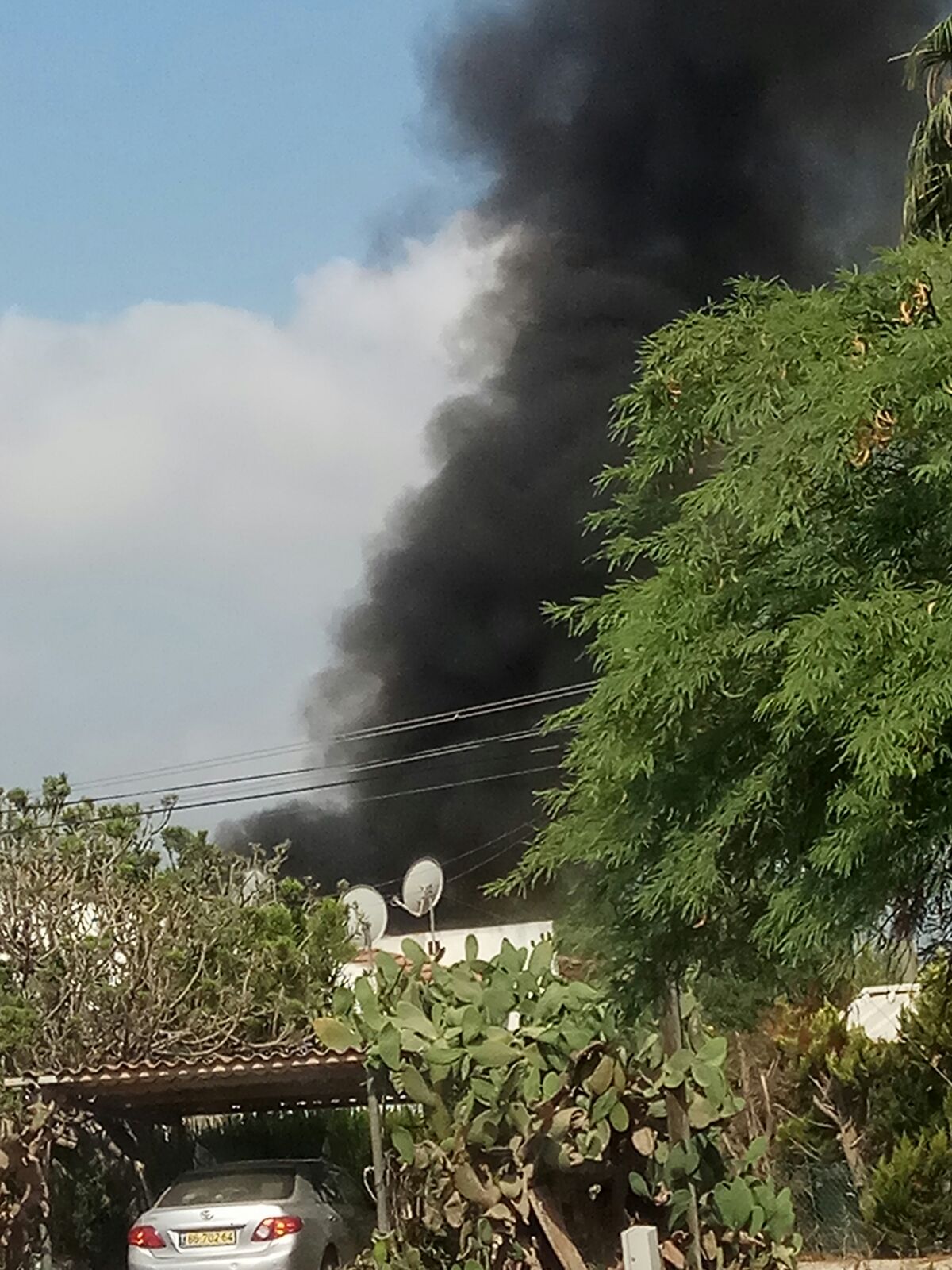 שריפה בניר חן