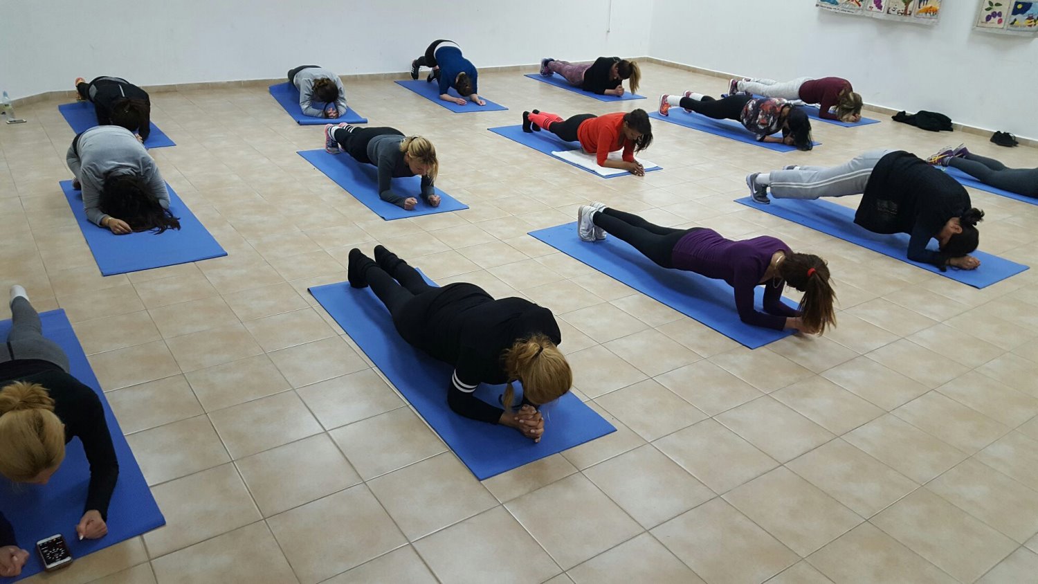 שיעור פילאטיס מזרן