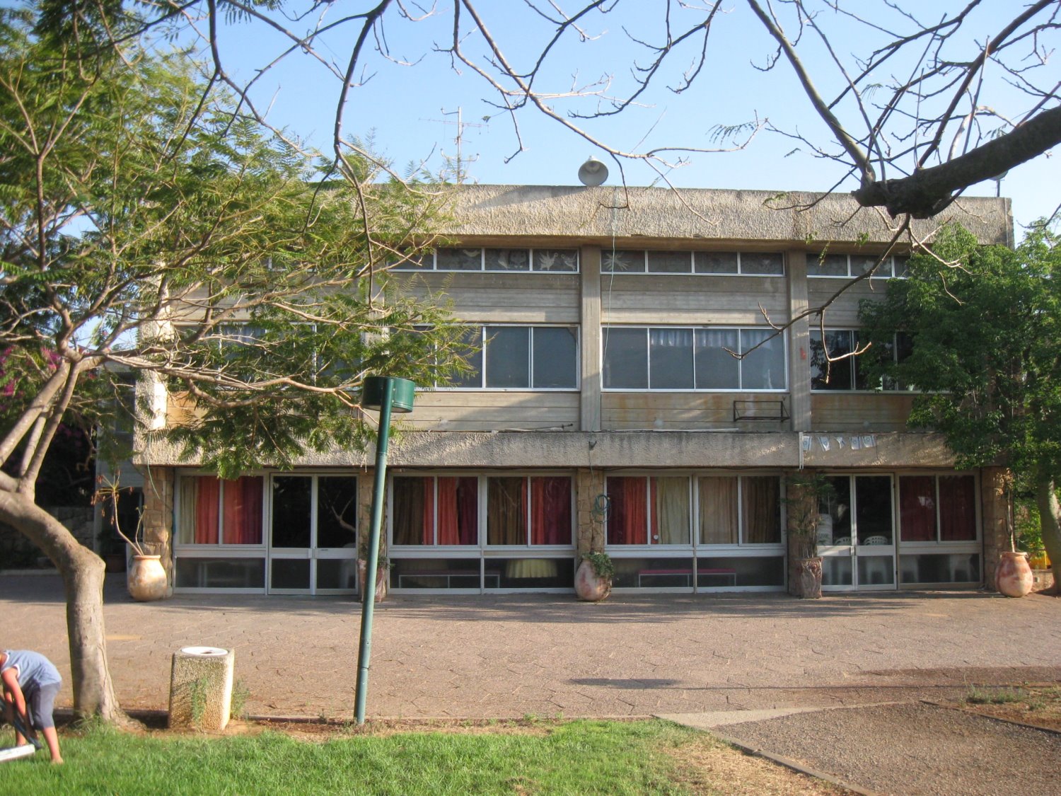 הקיבוץ פעל באופן שיטתי כדי לגזום ולטפח. געש, צילום: מתוך ויקיפדיה