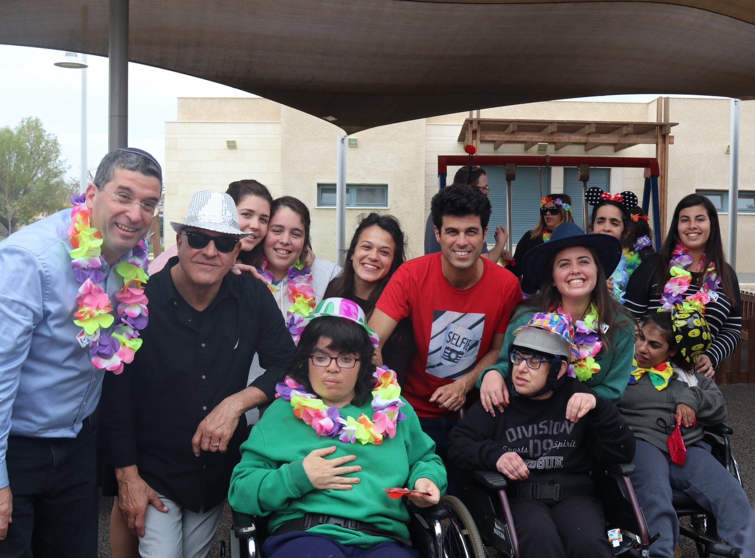 ציון חזן במרכז עלה נגב