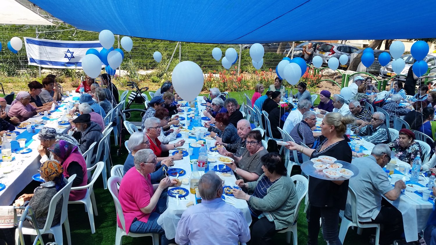 עצמאות במרכז יום - צילום יאיר הרוש