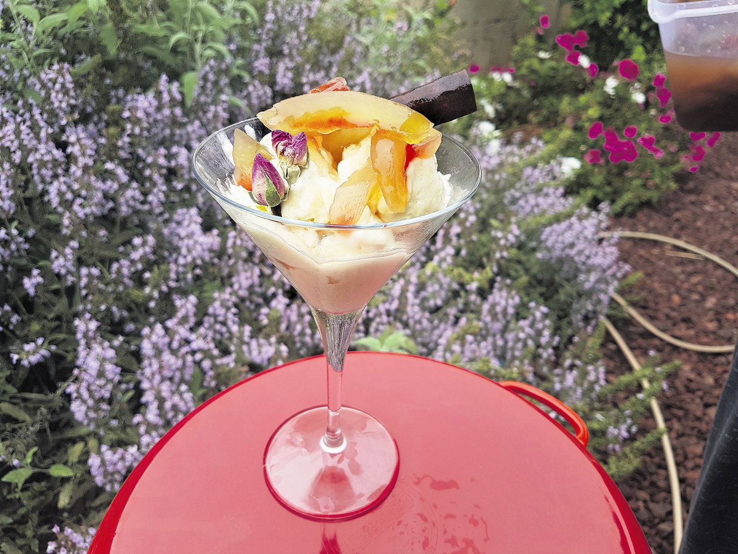 קליפות אבטיח כבושות עם גלידה