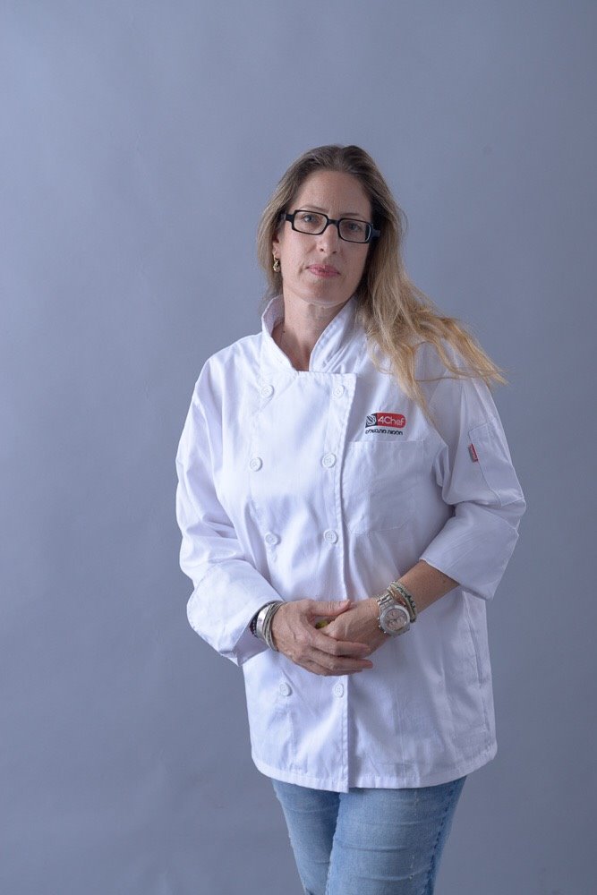 דלית מיצנמכר