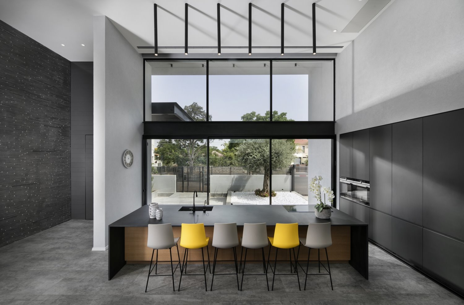 משטחי למינם, תכנון אדריכלית יעלה דגנית איבגי. צילום: אלעד גונן