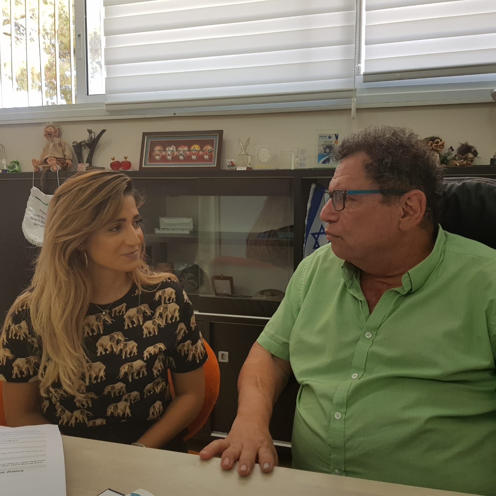 בצילום-מעוזיה וחיה