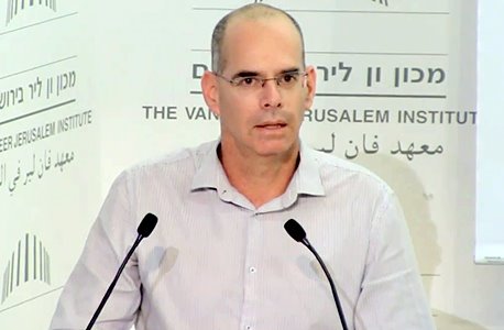 ארז קמיניץ,