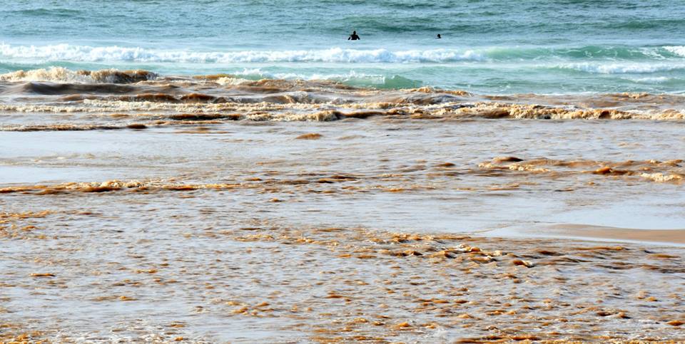 חוף השובר, סמוך לשפך נחל לכיש