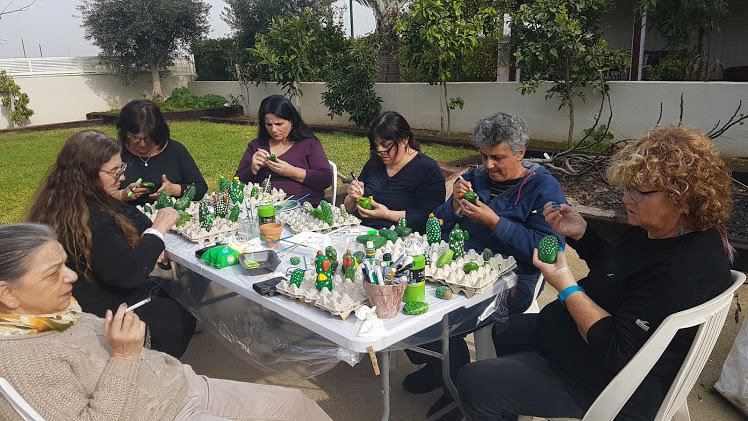 בוקר נשי סדנאת קקטוסים