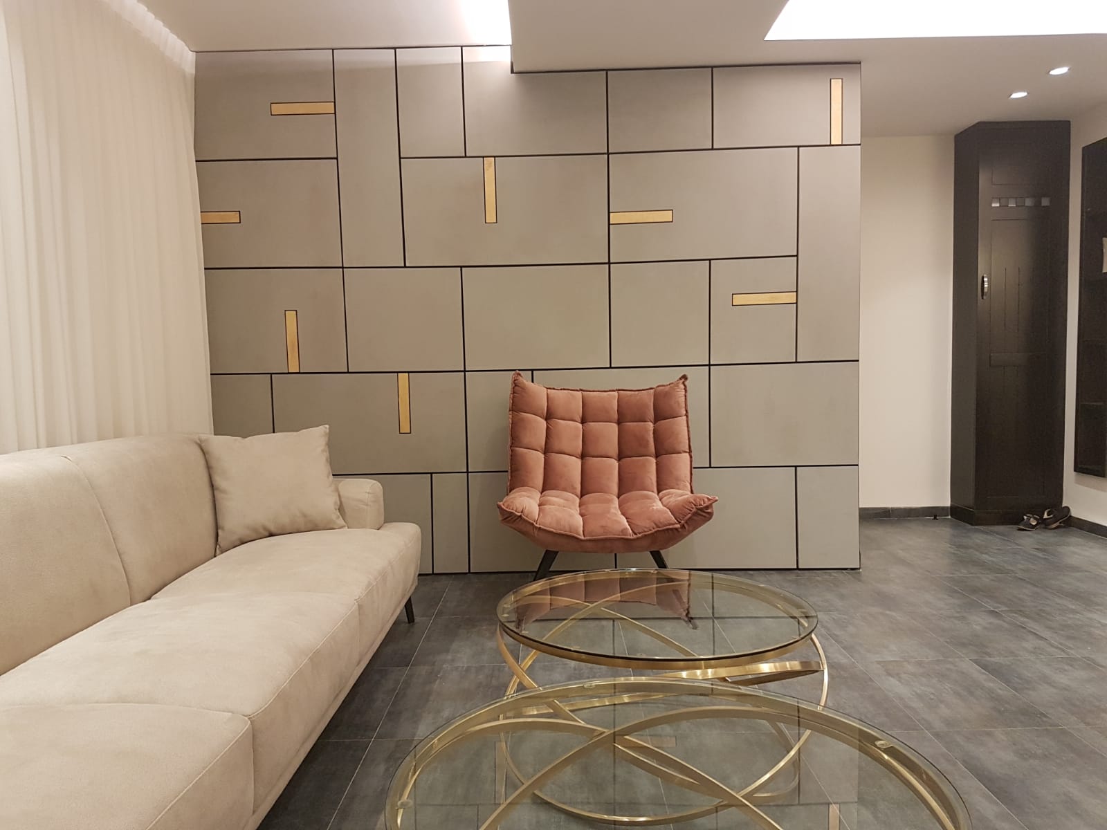 קרדיט לתמונה: Creative Walls