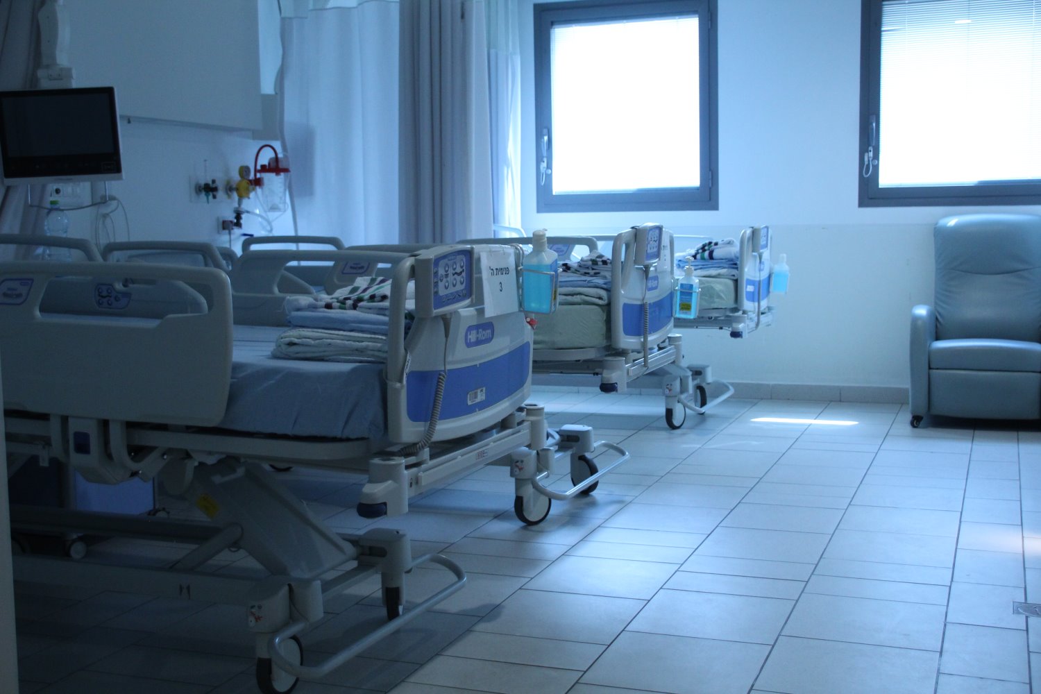 מחלקת הקורונה באסותא אשדוד. צילום: שמואל סרדינס