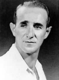 יצחק דובנו -מתוך ויקיפדיה