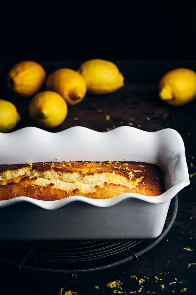 עוגת לימון בחושה מושלמת לארוחה מפסקת. קרדיט Teka Studio