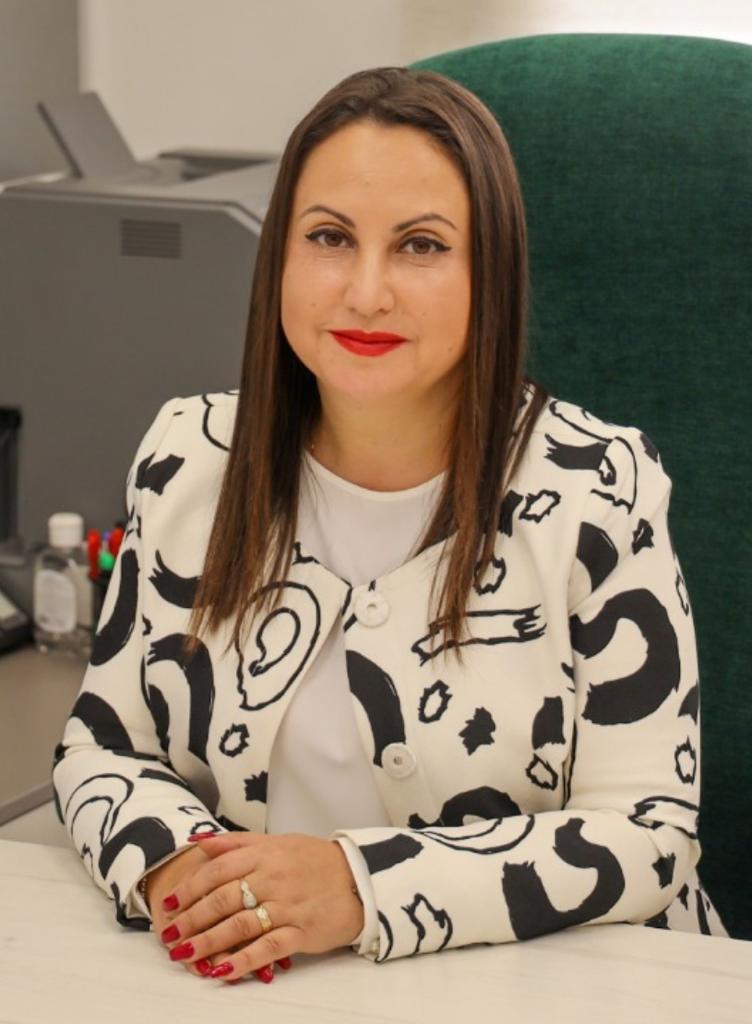 בלה רוזנברג מנהלת רגבים