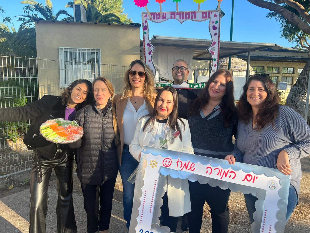 צוות הנהגת בית  ספר רגבים