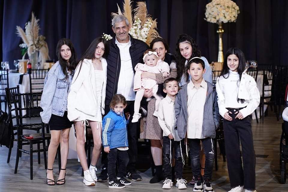 בני משפחת שמעוני 