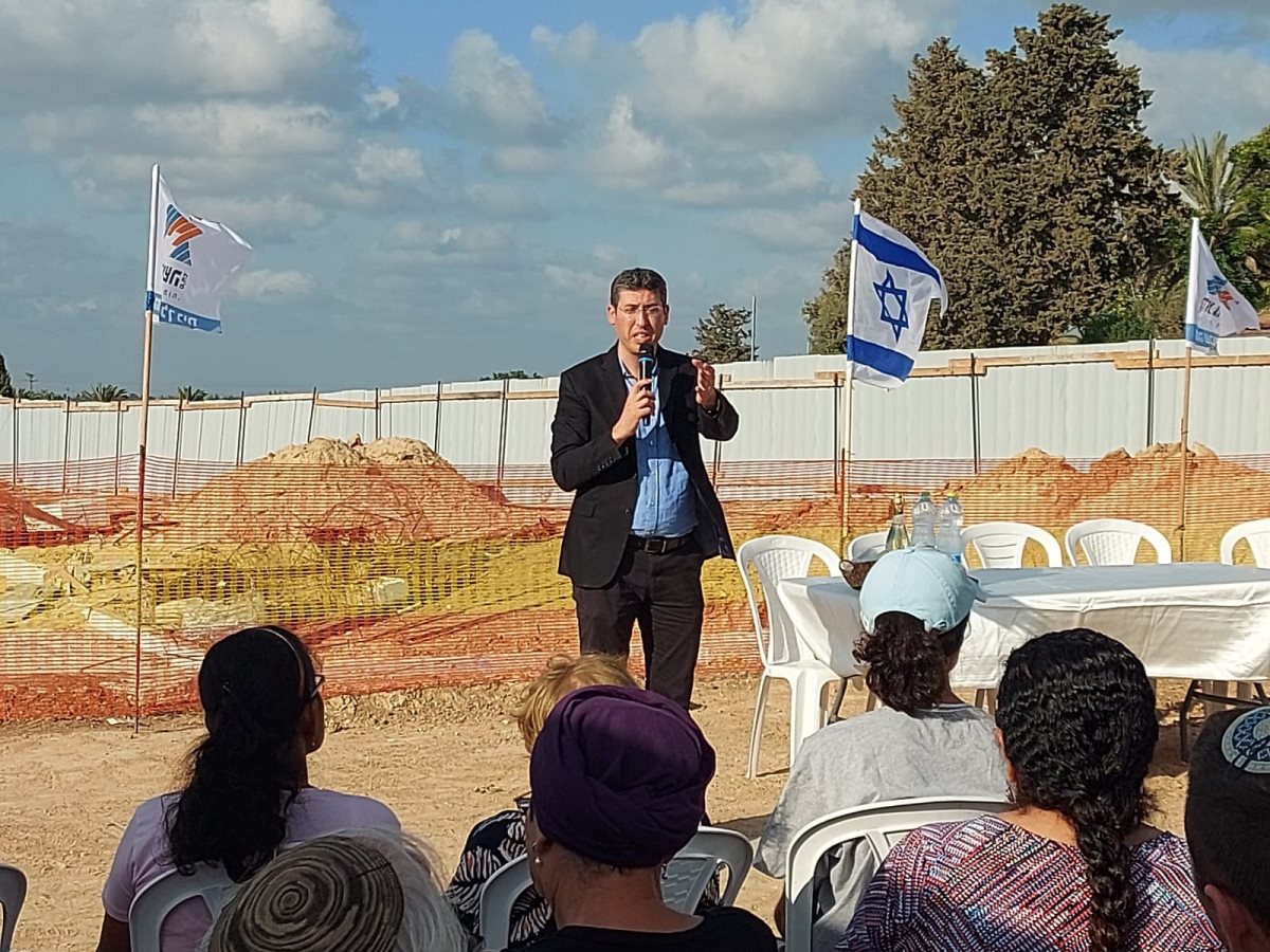 אדיר נעמן יחצ