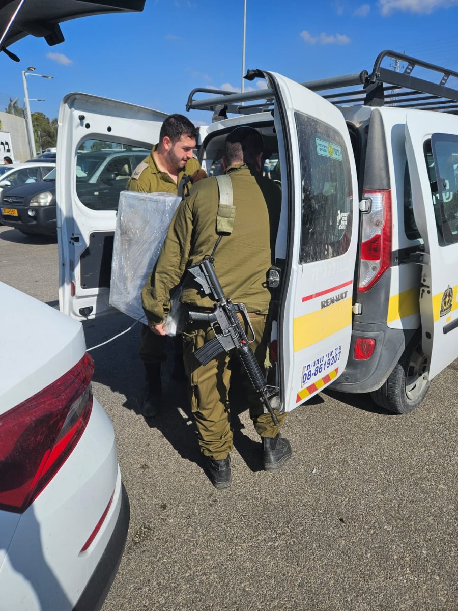 מכבסים לחיילים