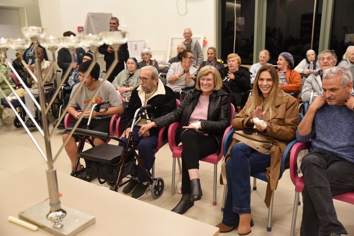 אופליה הקטור רויטמן צילום אדיר הרוש יחצ עדי נגב 