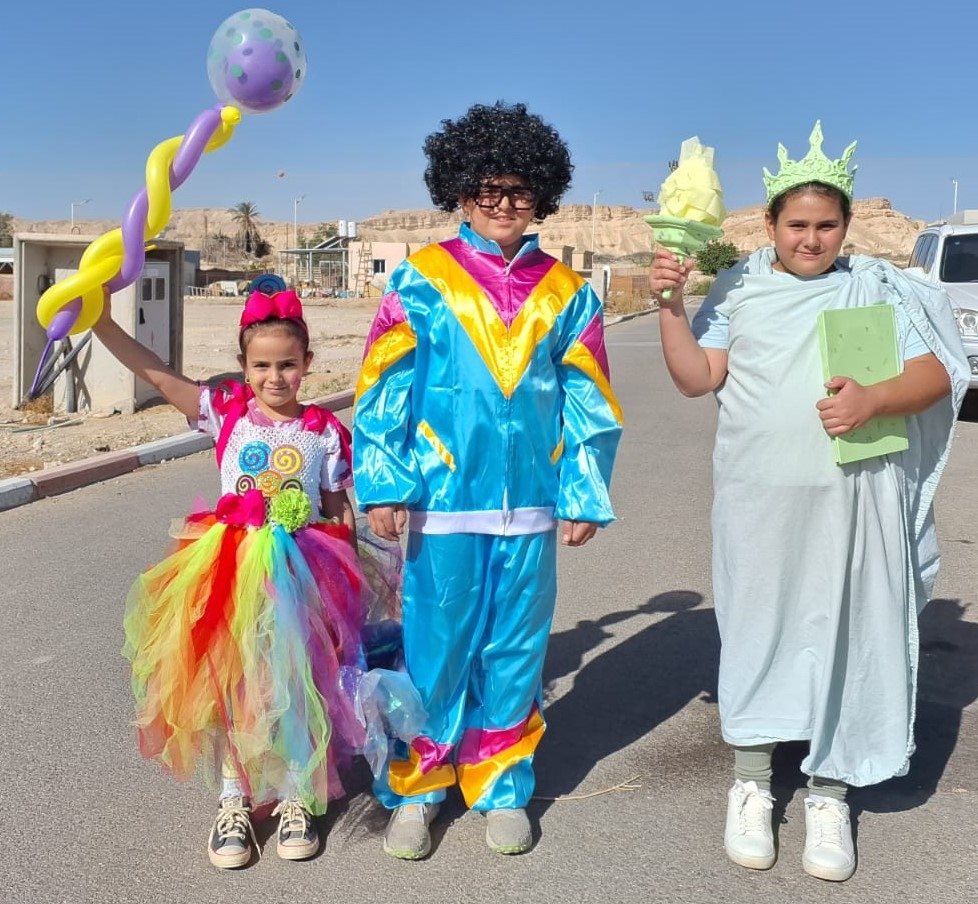 רומי (9) דיויד (11) ערבה (5) חגי מספיר, הערבה התיכונה. קרדיט צילום ויקה חגי