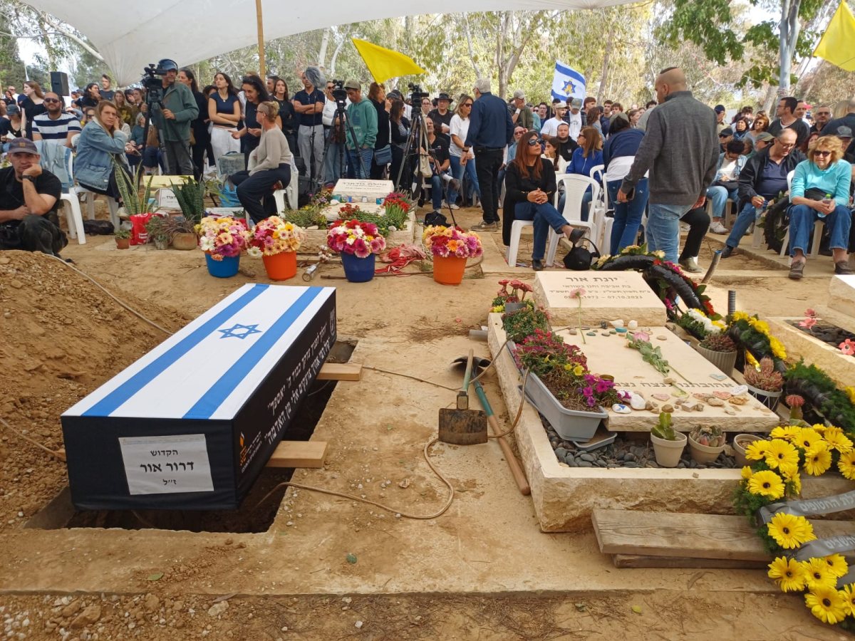 דוברות קיבוץ בארי 