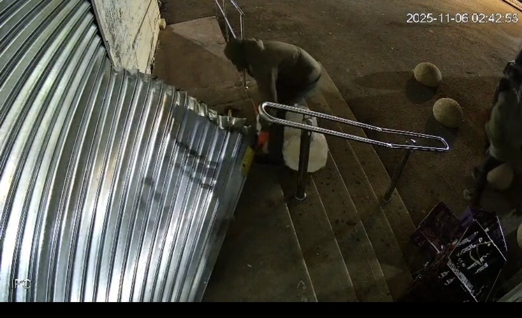 דוברות משטרה הפריצה בצרכנייה בתלמים