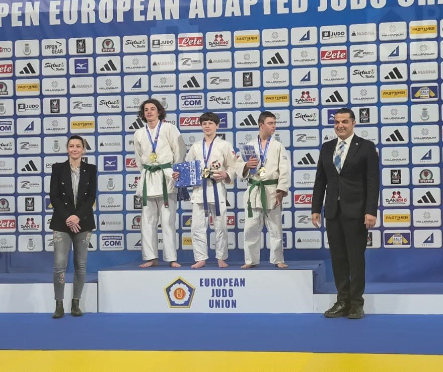 באדיבות המועצה 