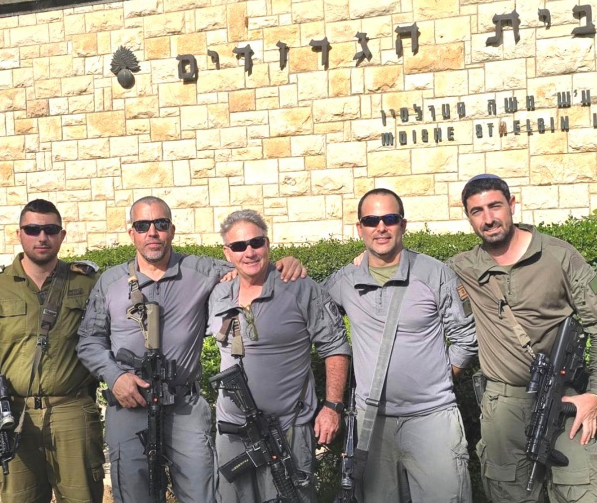 רבש''צים מצטיינים מהערבה התיכונה - יוסי מוצ'ניק וסער זוהר