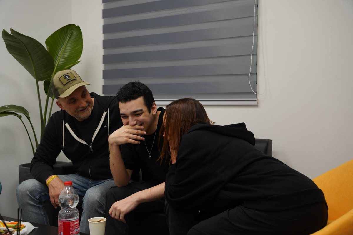 האם איחוד עם המשפחה צילום דובר צה"ל