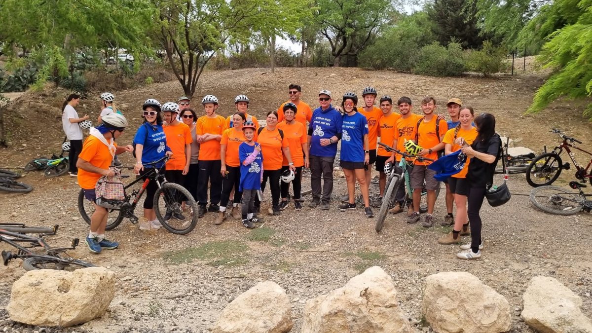 חורשת הבנים 