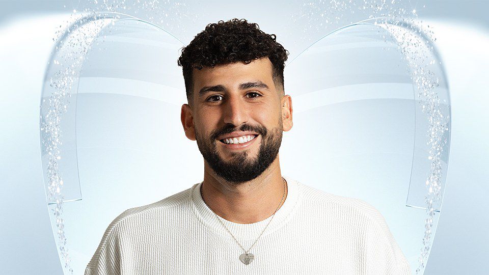 חן קראוניק, בן קיבוץ בארי