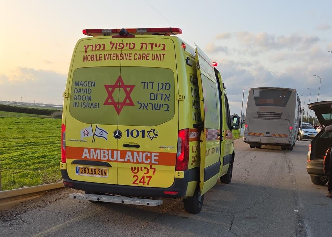 דוברות מד"א