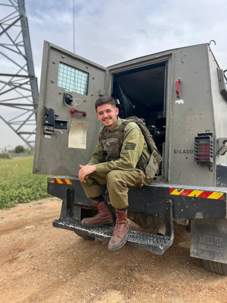 אפיק רוזנטל ז"ל ממגלן, נפל בנחל עוז ב7.10, בן 20 בנופלו (באדיבות המשפחה)