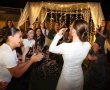 מהכיתה לחופה: תלמידי תיכון אמית באר עמ"י הפיקו בהתנדבות חתונה
