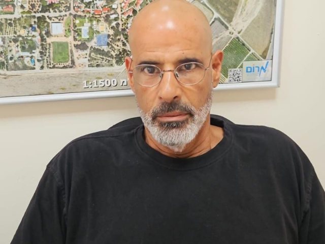 גל כהן דוברות קיבוץ בארי 