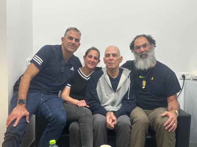לעמ 