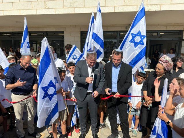 דובורת משרד החינוך