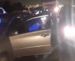 חוליית גנבי רכבים נעצרה “על חם” לאחר שתועדו גונבים רכב בראשון לציון