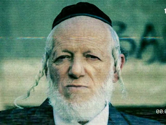 כאן 11