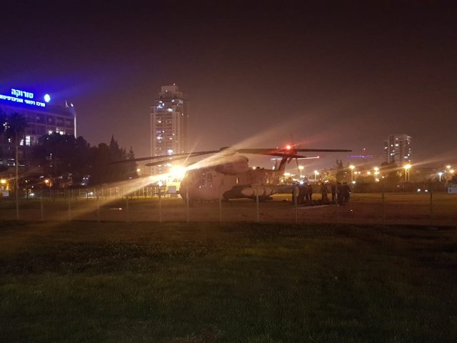 נחיתת מסוק צה"ל בסורוקוה (צילום מהרשתות החברתיות)