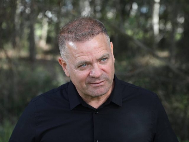 עופר מימון צילום  סשה בוש