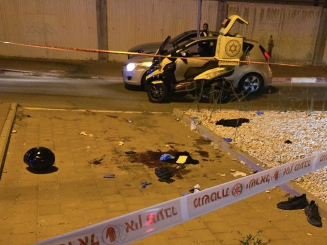 זירת אירוע הדקירות בבני דרום (צילום: כונני מד״א לכיש)