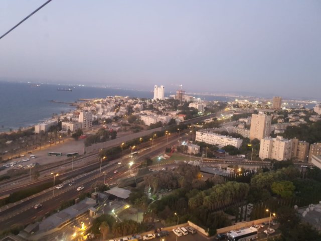 יחצ