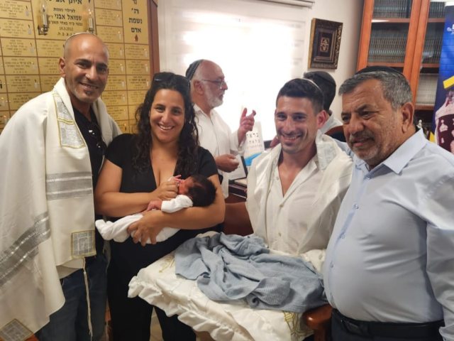 דוד המוהל, שביט הסנדק, איתי ומורן שאיבי