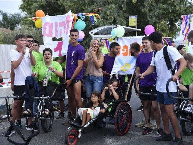תמונות- מקס דופלי