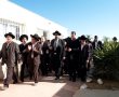 בצל הלחימה: תפילה על קברו של רבי חיים כהן זצ"ל במושב ברכיה