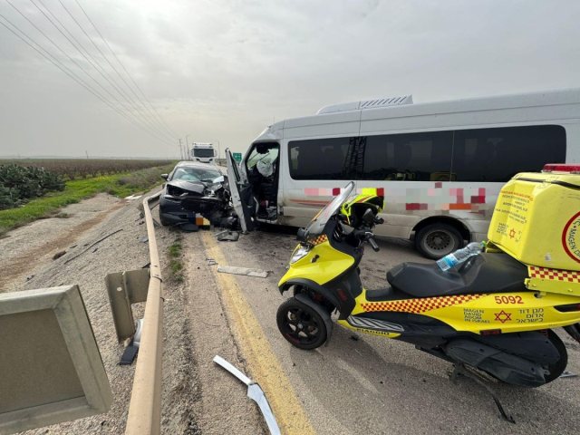 דוברות מד"א