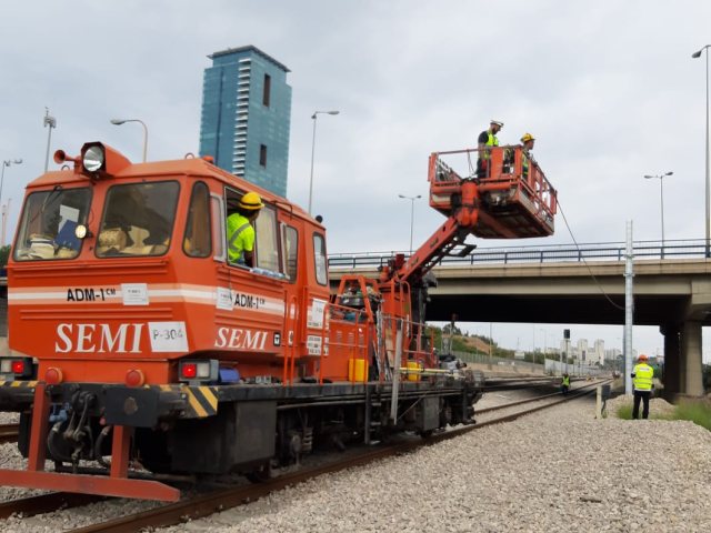 העבודות לחשמול המסילות בתל אביב - באדיבות רכבת ישראל