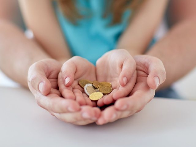 depositphotos תרומה של כסף 