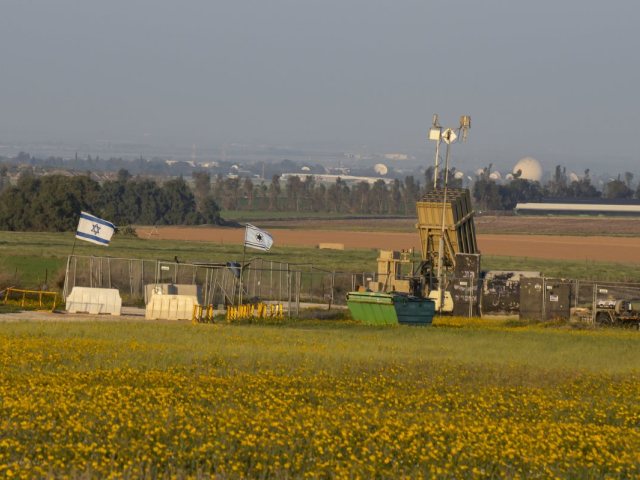depositephoto כיפת ברזל